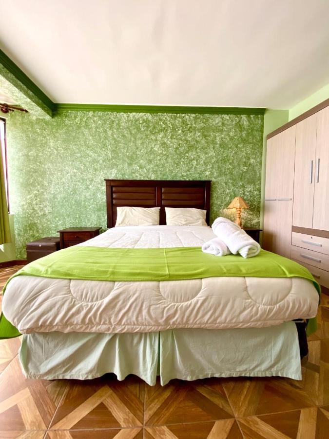 אויוני Las Tholas Hotel מראה חיצוני תמונה